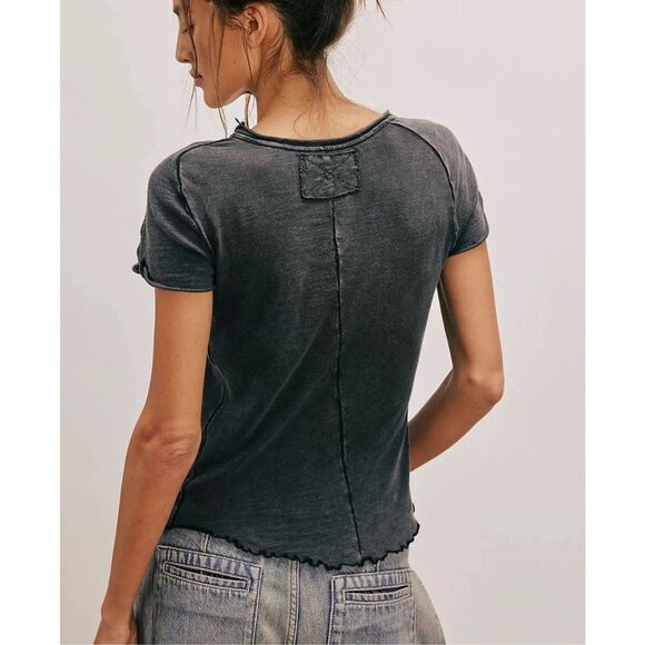 Free People We The Free Be My Baby Tee in black medium NEW - Picture 2 of 3
